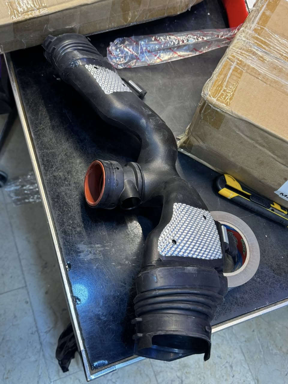 عندي غراض سيارات شركه عالميه الي يعرف بيهن يتفضل خاص 
لحد يكلي مال شنو ومنو كدامك صور


**إذا كنت صاحب هذا الإعلان وتريد حذفه لأي سبب، رجاءا أرسل رسالة إلى الدعم الفني**