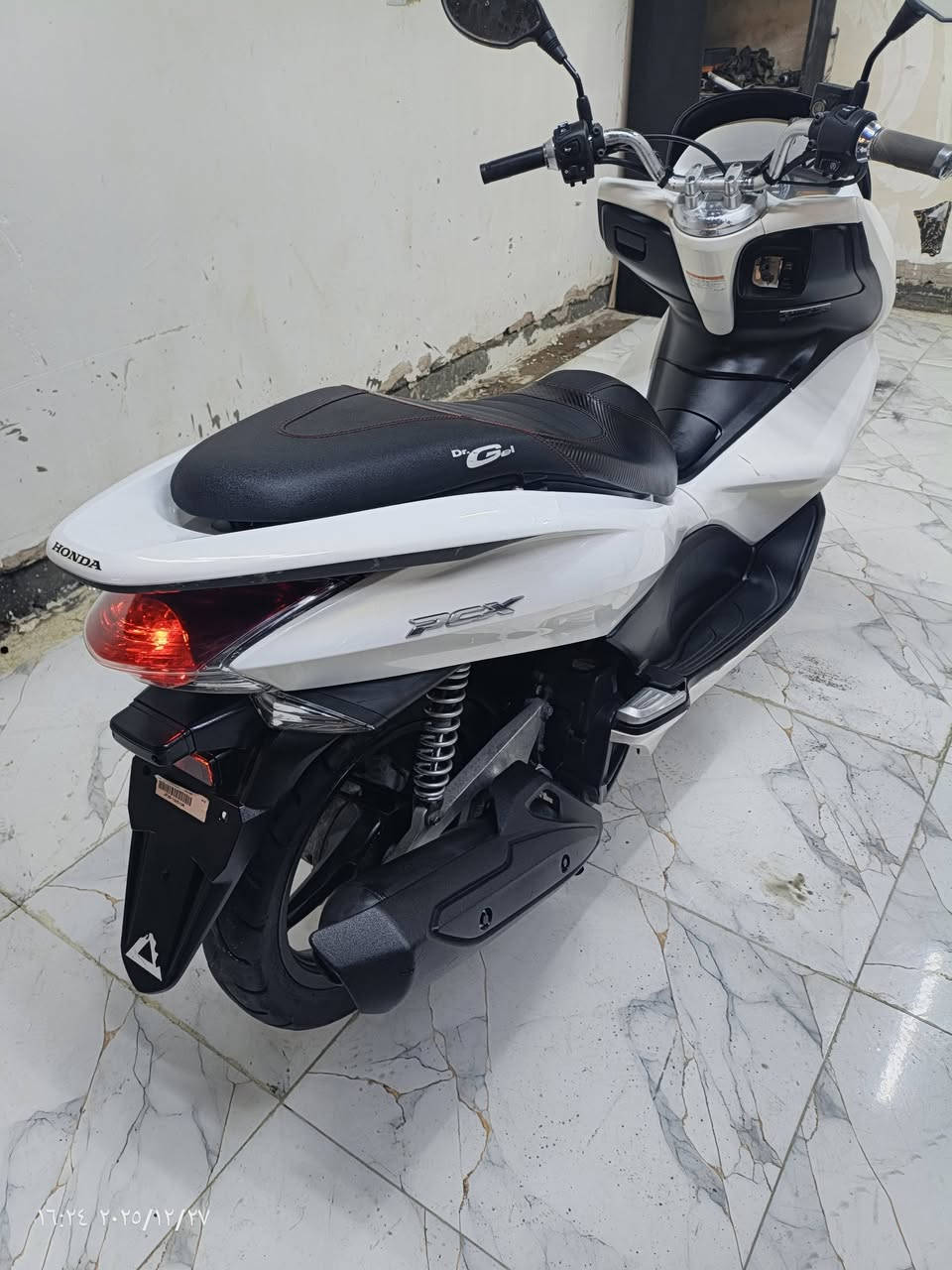 يا الله اللهم صل على محمد وال محمد  مجمع الطيف الفرع الثاني بغداد حي البتول قرب فلكه حي النصر نعرض لكم هاي القطعه الكرتون الواحد على واحد بي سي اكس الجيل الاول موديل 16 ياباني حجم المحرك 125 رقم‏‪***********‬‏ السعر  16 ماشية فقط 8الاف
