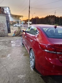 مكلف بنشر  الانتره ٢٠١٧ لون ماروني السياره فول  مكينه كير خير من الله ...