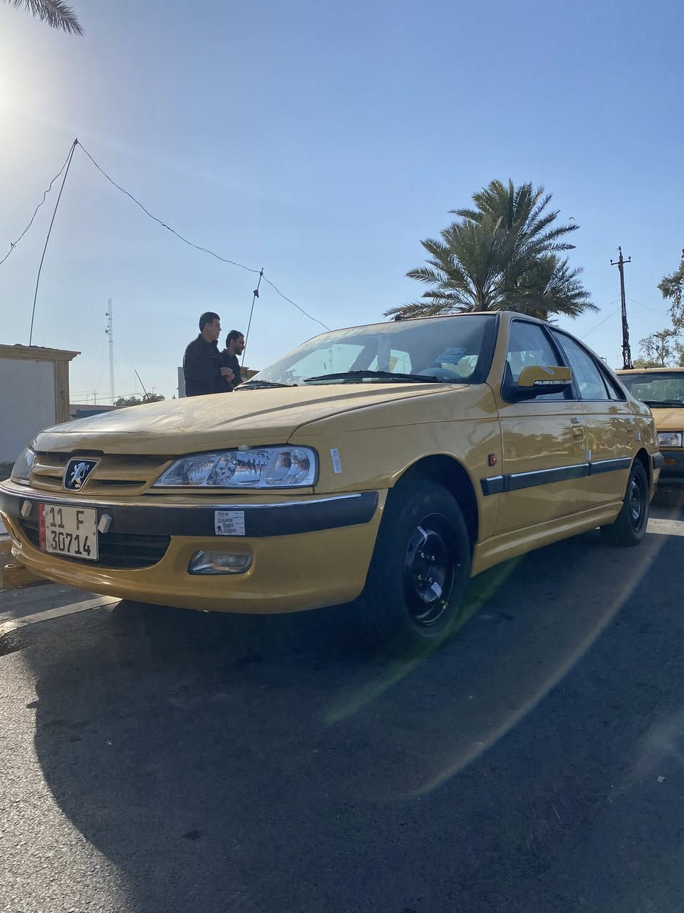 سلام عليكم
بيجو بارص للبيع 

موديل 2015 🧿

مكفوله ماعده هلالات معمره فقط 🚫

مكينه وكير بل جيس 

حداديه امامي خلفي كله جديد 🆕 

تخم تاير جديد 👍🏻

مصفره هيئه وغرامات وسنويه جديده 

تحويل مباشر 

تبريد تدفئه كله شغال 

مكاني بغداد 

السعر 48 وبيها مجال 💸

الاستفسار ☎️***********☎️
