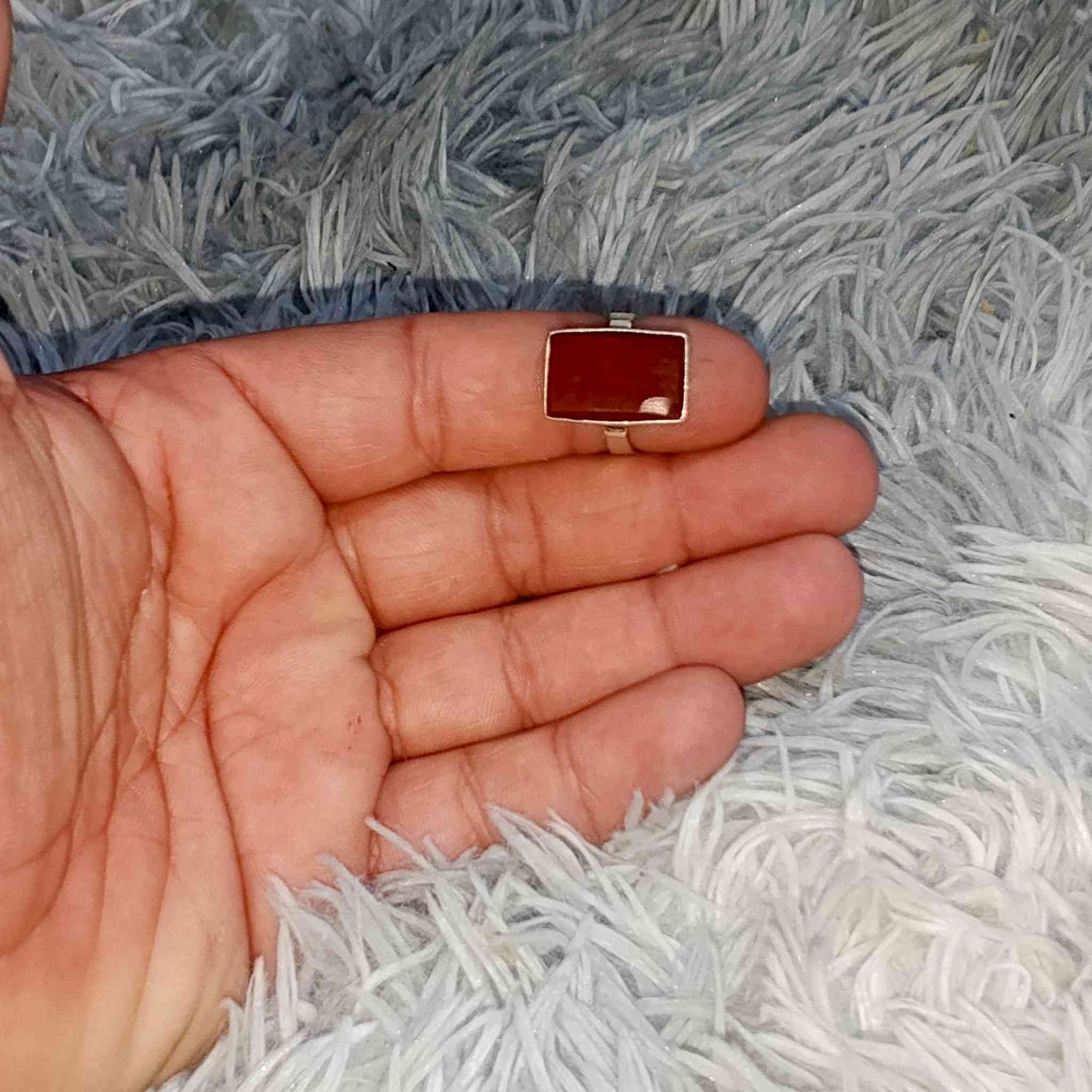 محبس يماني قديم للبيع صياغه يدويه سعره 50


**إذا كنت صاحب هذا الإعلان وتريد حذفه لأي سبب، رجاءا أرسل رسالة إلى الدعم الفني**