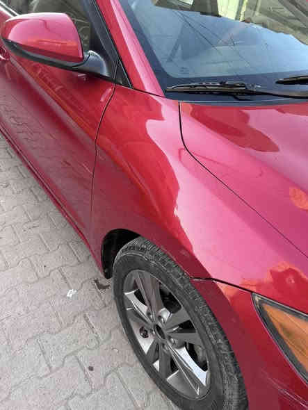 السعر ١١٨ وبيه مجال مديل ١٧ 
رقم سليمانيه سنويه ساقطه

محرك ٢٠٠٠ دوش مكفول 
كير اوتوماتيك مكفول 
تحكم ستيرن جهتين 
نضام قيادة سبورت تقليل صرف البانزين 
تبريد ثلج باتري جديد سياره جاهز أخواني سياره تفيد مال جناي هاي تفاصيل سياره كله  

سياره ليبل واحد تعديل بارد بالجاملغ الامامي وضربه الجنطه ايرباكات سليمه 
مكان بغداد الشعله 
***********
