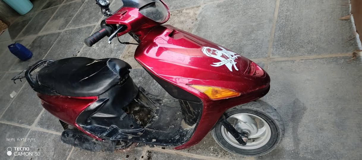 فراشه مجفته للبيع سعر ب200 ناقصها بس ضفيره كهربائيات
***********
