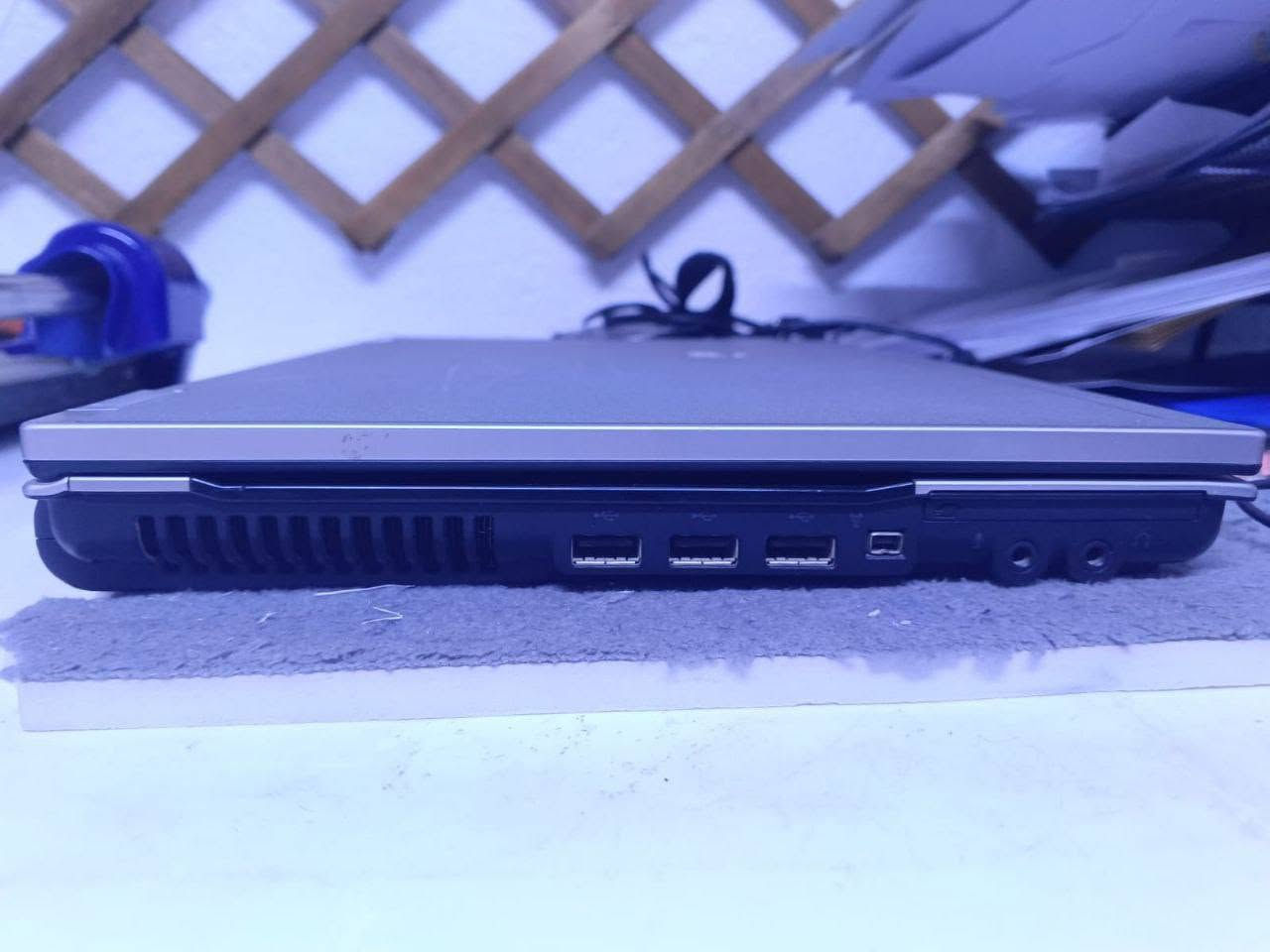 لابتوب للبيع نوع HP 
الشراي أتصل ع الرقم ‏‪***********‬‏
