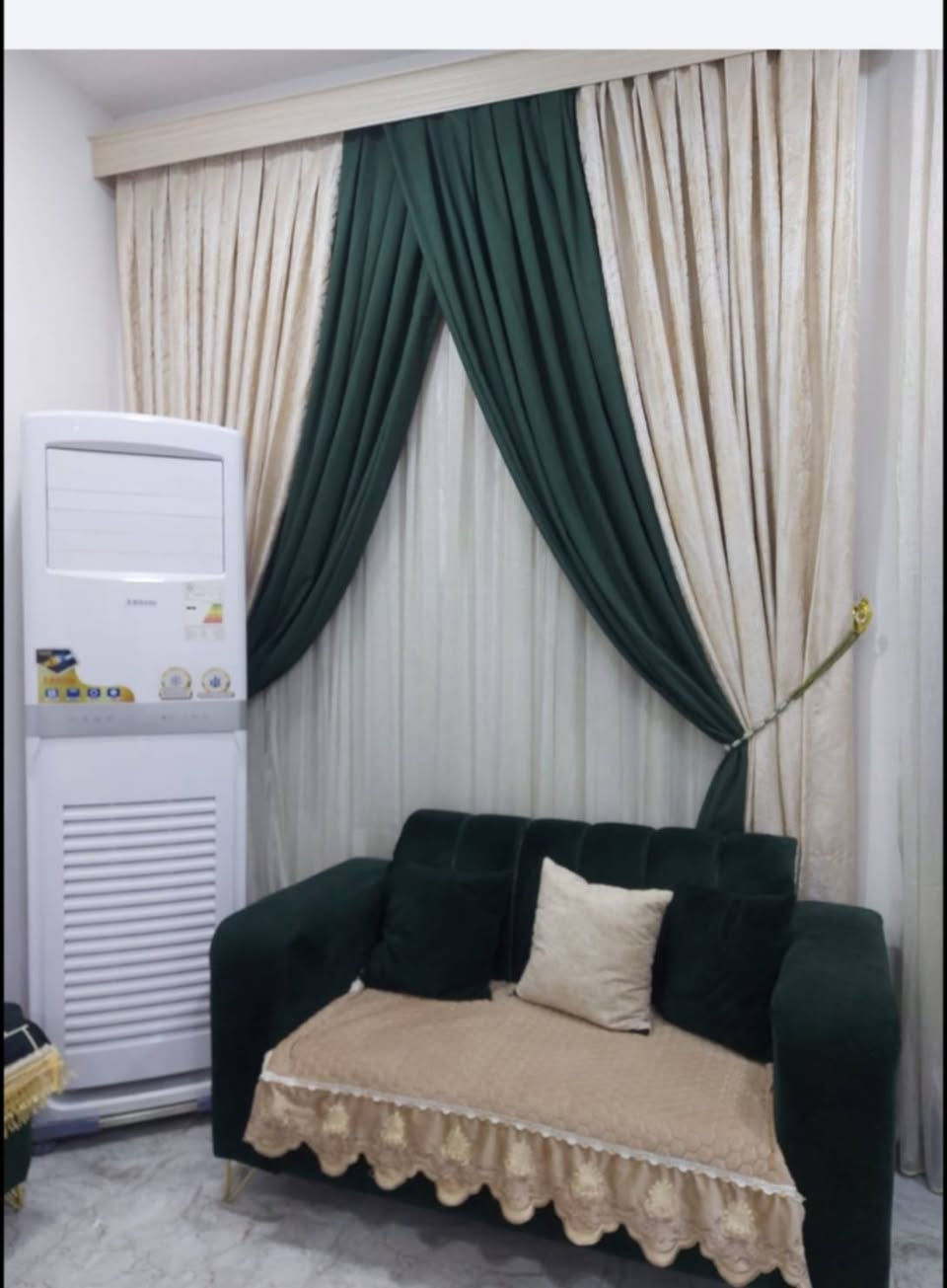 تخم للبيع ١٠ مقاعد سعر ٥٠٠ وبي مجال كاربد ٣ونص في ٤ مكان زعفرانيه


**إذا كنت صاحب هذا الإعلان وتريد حذفه لأي سبب، رجاءا أرسل رسالة إلى الدعم الفني**