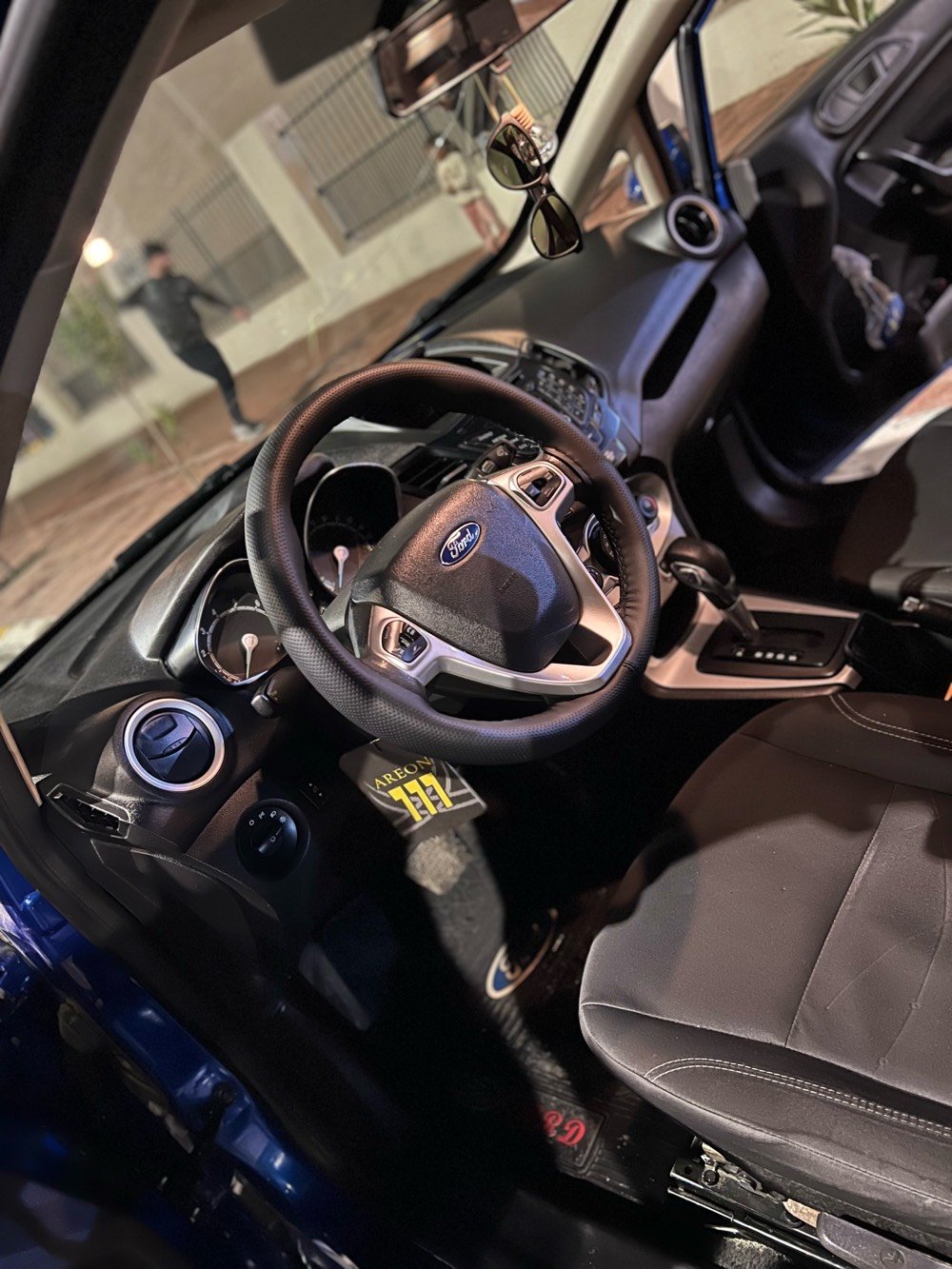 سلام و عليكم فؤرت ڤيستا2019گيرتؤماتيك گيرومه كينه ته ق و ره قه به شه رت5پارچه ي هه يه دووپارجه ي عيراقي٣پارجي امريكي ته عويل و به ناو كردن به شه رته ژماره تلفون***********