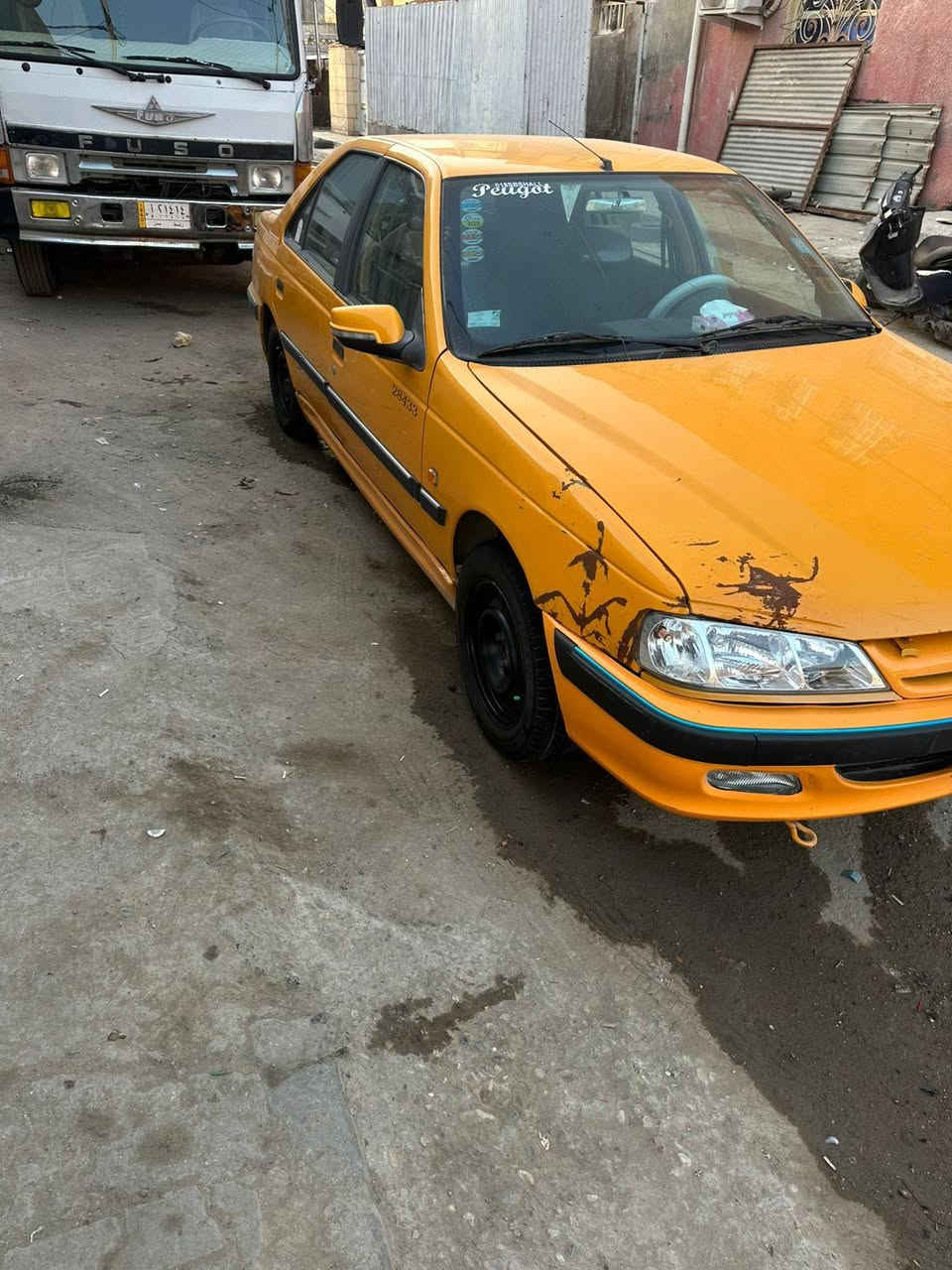 السلام عليكم مطلوب بيجو 307 نظيفة مراوس عندي بيجو بارس 2018 نظيفة تكسي بيها منظومة غاز جاهزه من كلشي بيها طخة بجهة العبري ومعدلات بس ماصابغهم للاستفسار ***********
