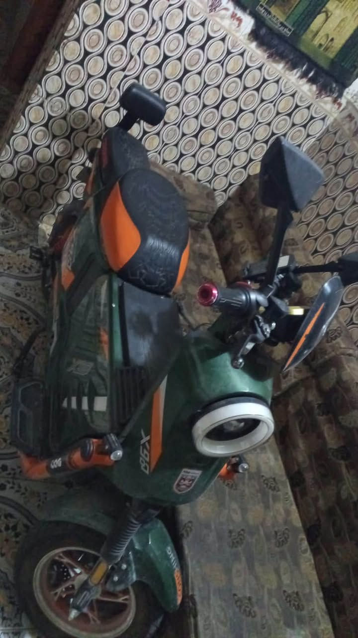 سلام عليكم دراجه x900 للبيع دراجه ستعمال 3 اشهر مديل 25 لو 26 ماعرف بيهن موجود وصل البيع السعر 400 قفلل للاستفسار ***********
