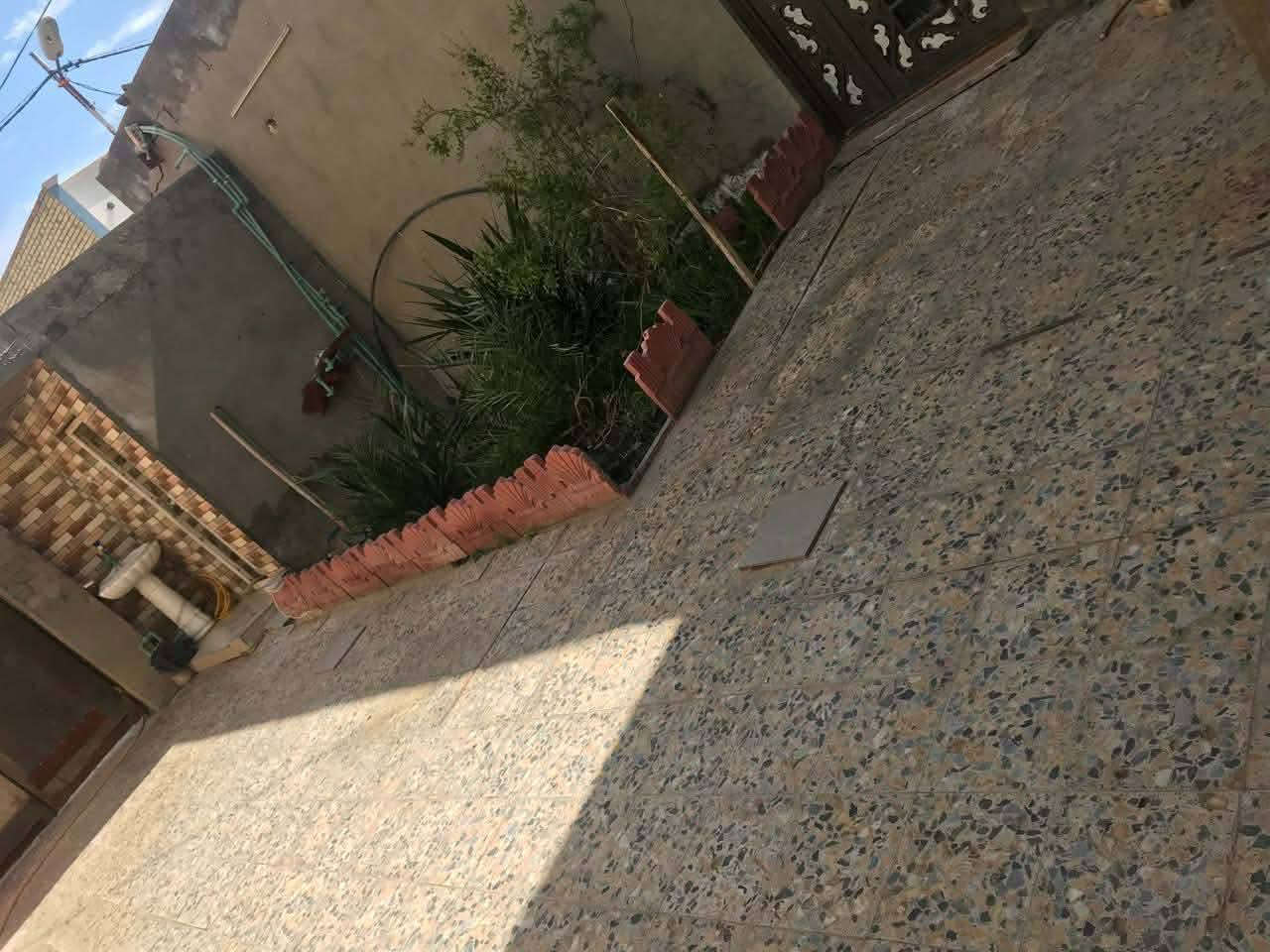 بيت للبيع العنوان الكوفة البراكية شارع معمل السمنت مقبل شارع المطار القديم 
بيت مساحته 200 متر 
غرفتين او صالة او مطبخ او ستقبال صحيات دخليه او خارجية  السعر 45
للاستفسار خاص


**إذا كنت صاحب هذا الإعلان وتريد حذفه لأي سبب، رجاءا أرسل رسالة إلى الدعم الفني**