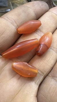 اكسسوارات شخصية • بدون تفاصيل