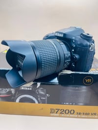 نيكون 7200 • عدسة 18-140 • شتر 13k