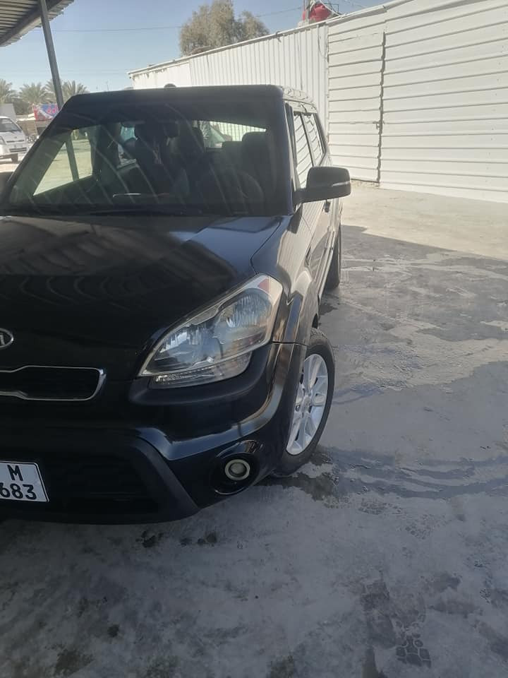 السلام عليكم كيه صول موديل ١٢ وارد أمريكي حادثه جاملغ وبنيد سياره جديده وجاهزه من كلشي كير محرك تبريد ثلج حداديه تخم تاير جديد ساره بيهه صبغ ٣قطع بدون دواخل محرك ٢٠٠٠ السعر ٩٣ وبيهه مجال مكاني بابل مسيب رقمي ***********
