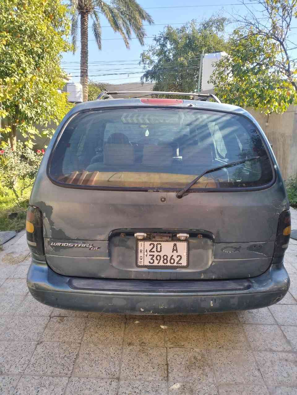 السلام عليكم
سيارة فورد وندستار موديل 1996 سبعة راكب 
الكشر على وضع الشركة بي شوية جراد بالقمارة لاصبغ ولاطخة 
المحرك والكير ياباني تيوتا اقتصادي واعتمادي بنفس الوقت 
ممكن تشتغل بيها نقل عبرية وكذلك ممكن نزع الكشنات الخلفية بكل سهولة وتصير شبيها بالبدي وتحمل بيها لاصحاب الحرف 
المكان ديالى الخالص 
السعر 50 ورقة وبيها مجال 
علما السيارة باسمي وتحويل ثاني يوم 
***********
