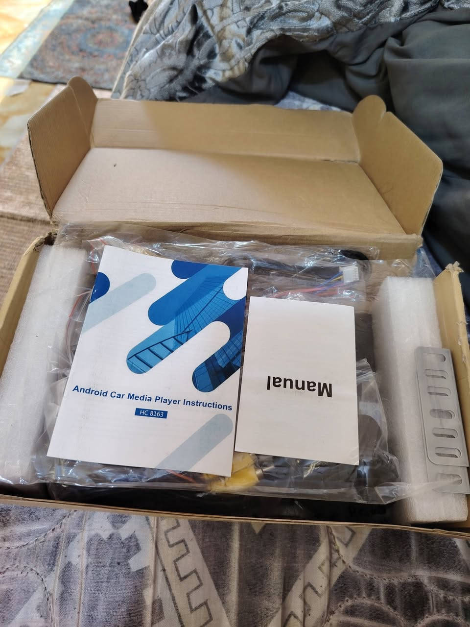 شاشه تاب ملحقاته كامله
السعر75 الف تواصل ***********
