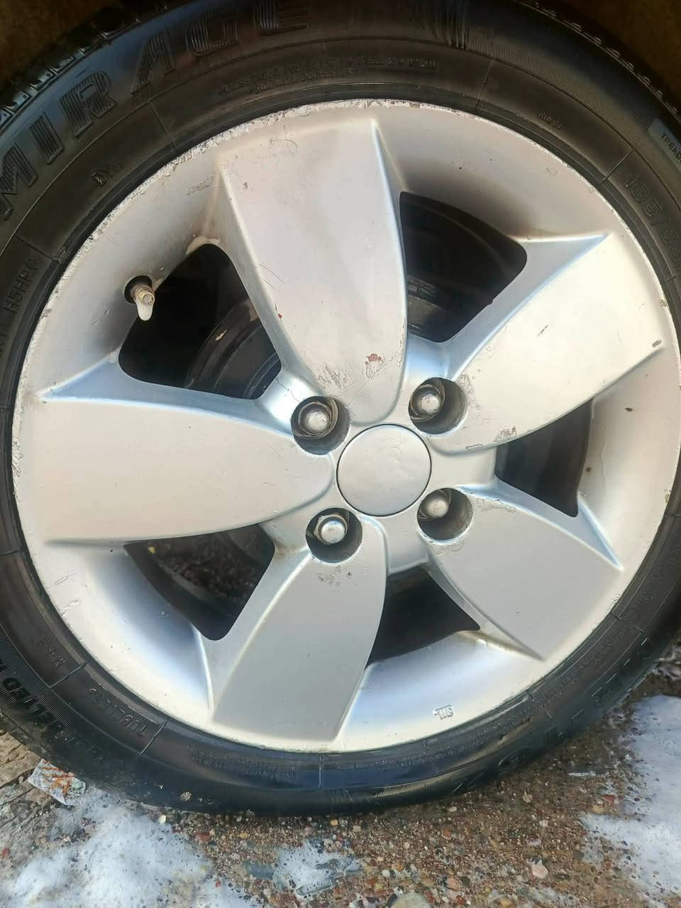 سلام عليكم ويلكب برايد حجم 15 للبيع نضيف اسيا ***********
