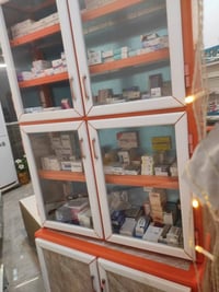 رفوف متكاملة • باترينات صيدلية • فلوجه