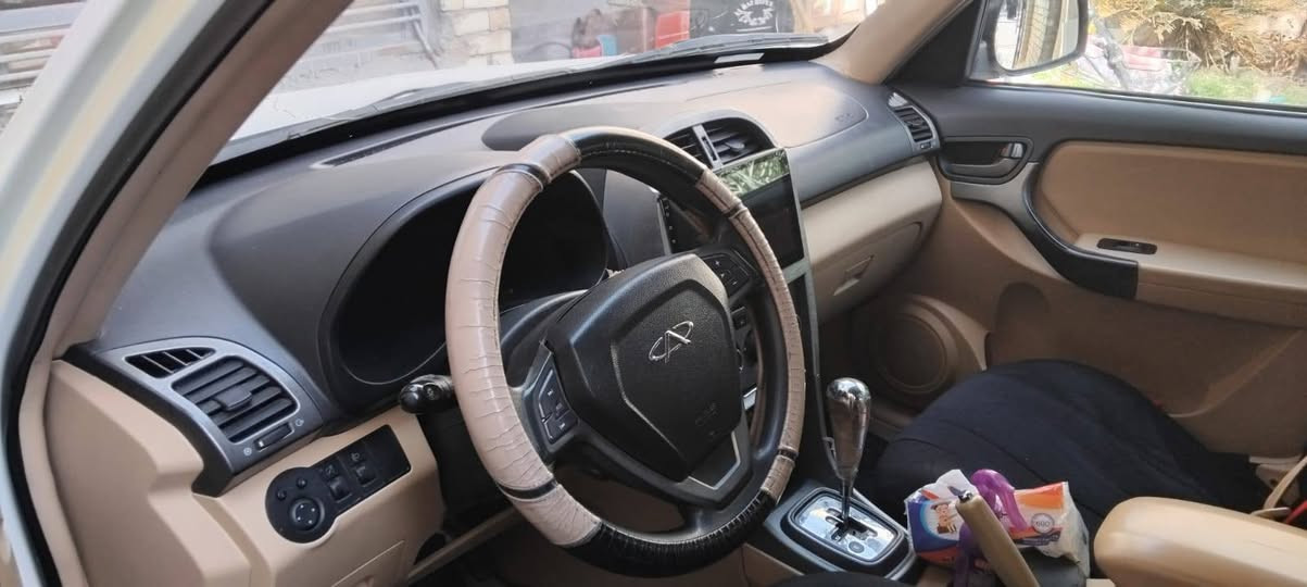 تيكو ٢٠١٢ شكل ١٣
محرك ١٨٠٠ 
كير ميكانيك+كهرباء
تخم تايرات جديد
تبريد ثلج كفالة من الضربة والباردة والصبغ
تحويل ثاني يوم
رقم مميز بغداد الاستفسار ***********
