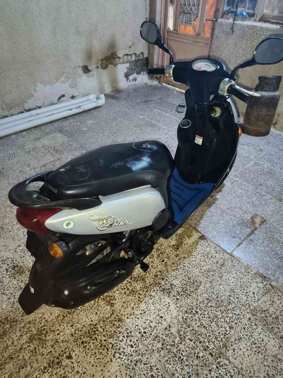 دراجة فله ياباني مكفولة كفالة عامه برغي مامفتوح بيها كفرات اصلية ختم واحد دراجة نضيفه كلش
ماخذها رمبه السعر 950 وبيها مجال بسيط لخاص مفتوح مو شراي لاتراسل وتعبني


**إذا كنت صاحب هذا الإعلان وتريد حذفه لأي سبب، رجاءا أرسل رسالة إلى الدعم الفني**