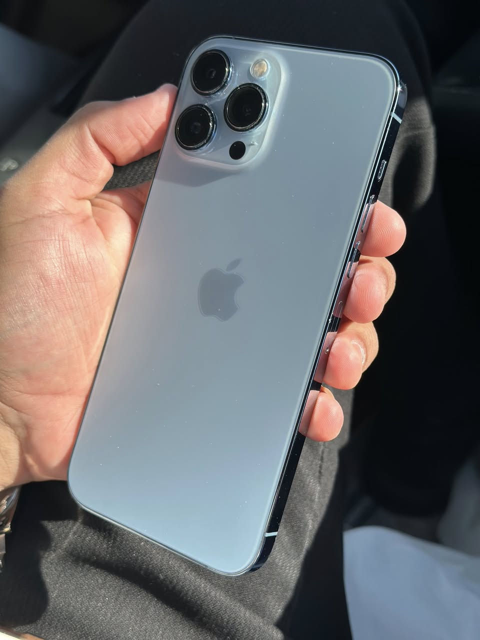 للبيع 📣📣📣

iPhone 13 pro max
 
• ذاكره 256
•بطاريه 81
•جهاز مكفول من كلشي ممبدل بي اي شي ولا داخل صيانه 
•جهاز يلمع كلش نضيف بحالة الوكالة بعده ك نضافه ولمعه الجهاد جوهره  

السعر 700

المكان بغداد 📍

للتواصل *********** 📞

