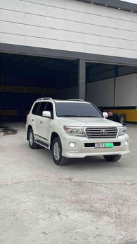 لندكروز • VXR • ٢٠١٣