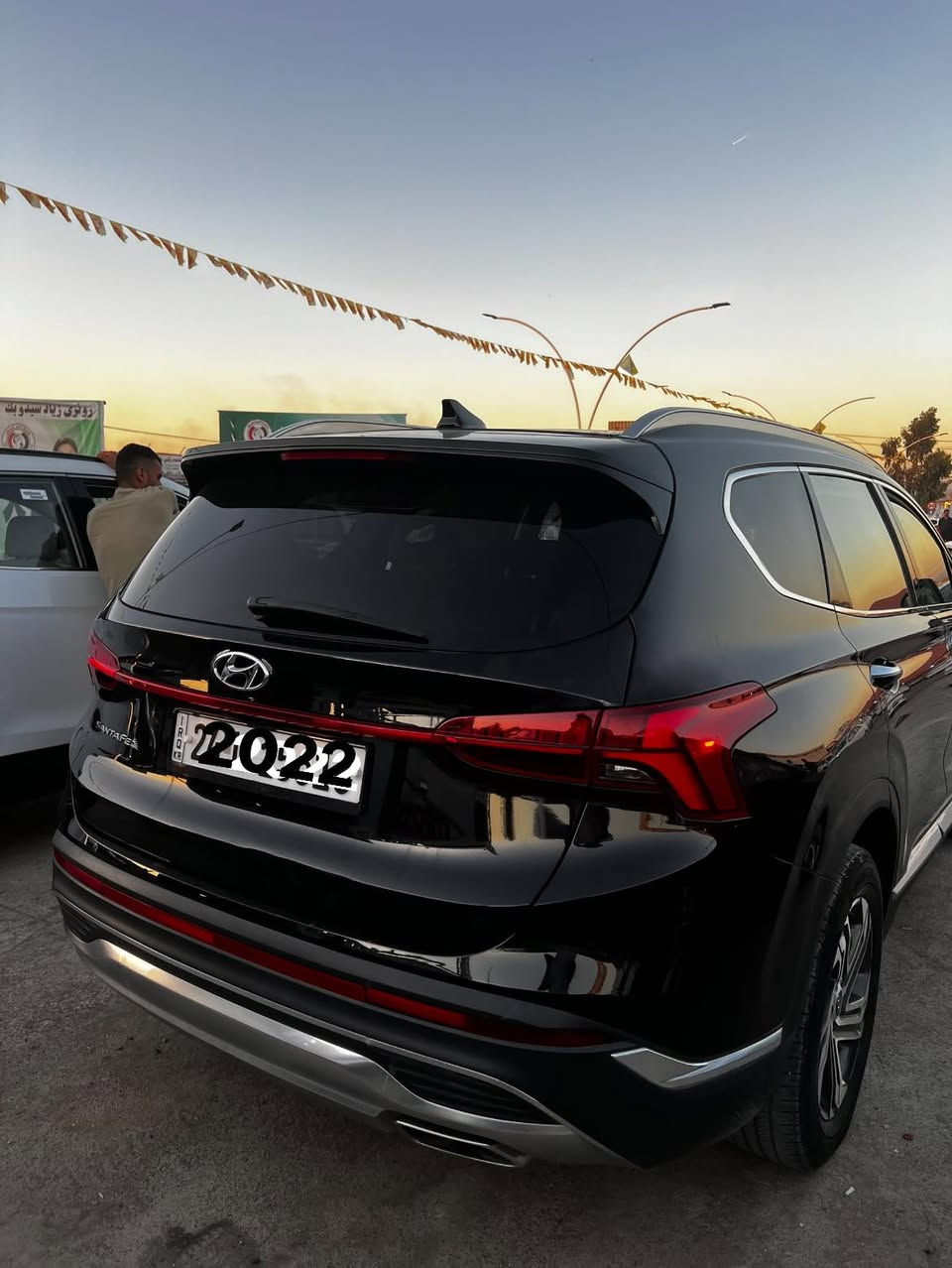 هيونداي سنتافي 2022 امريكي
فول فول مواصفات بانوراما 
بابين صبغ بدون دواخل
سيارة كلش نظيفة 
رقم الهاتف ***********
العنوان دهوك
