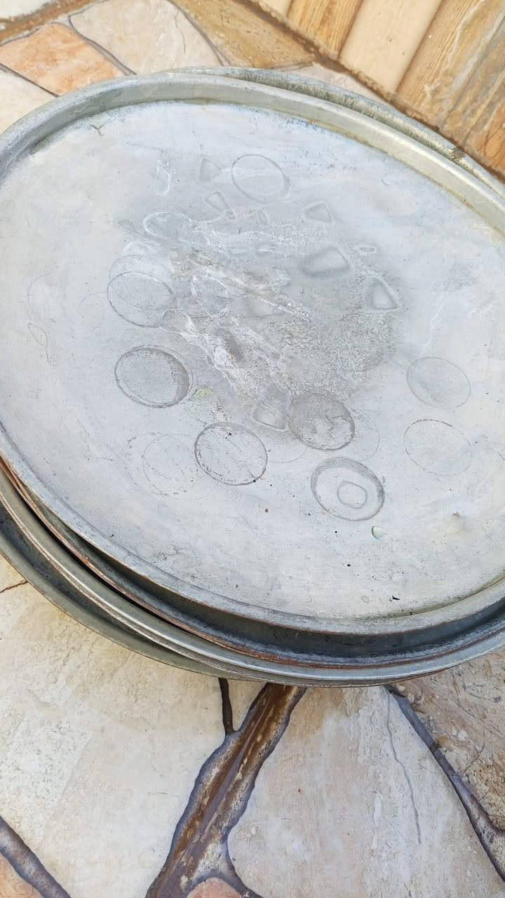 سلام عليكم للبيع صينيه ٧ تخم مع تلفزيون بدون نت رقمي ***********
