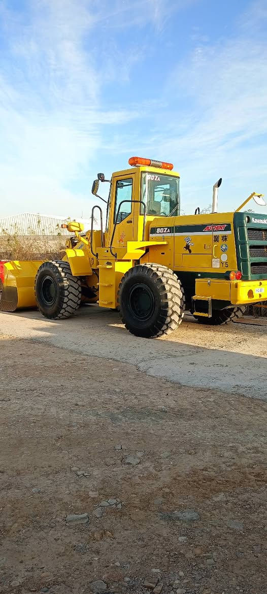 80 زت A دخول جديد وارد اليابان مكينة نيسان بم ونوزل مكينة مكفولة كفالة عامة ساعات العمل 10 تالاف ساعة للبيع 
🎌***********🇯🇵
🎌***********🇯🇵
