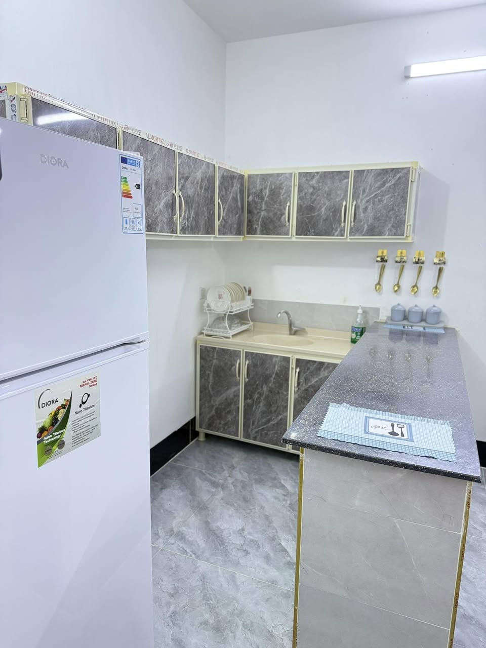 😍😍فر صه ستثماريه إيجار موسم كامل 😍😍
مزرعه موثثه كامله جديده مساحه نص دونم
رفعات كهربائيات كلها جديده غرفتين وصاله
كراج جبير حديقه جبيره جاهزه مجهزه موسمهاخير من الله ماء حلو ماء بئر 
ألعاب 
فيشه
منضده
بليارد
بلي 
ستفسار ***********
