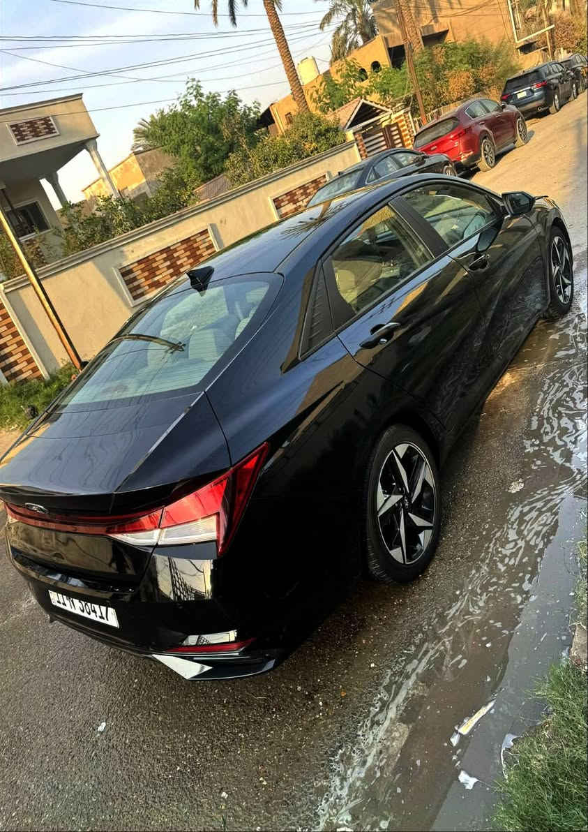 🔥 للبيع — هيونداي إلنترا 2023 🔥
وارد أمريكي 🇺🇸

الممشى: 50 ألف كم

كفالة عامة ✔️

استخدام منزلي 🚗

فول مواصفات (عدا البانوراما)

شاشة + كاميرا + حساسات (سونار) شغالة 100%

محرك وجير بحالة ممتازة + كفاله

📌 ملاحظة:
السيارة بيها حادث بأمريكا (قبق جنطة فقط)، والسونار واضح وما بيه أي اختلاف — وضعها الحالي نظيف جداً ✔️

💰 السعر: (157)
📍 الموقع: (بغداد/زعفرانية)
📞 للتواصل: (***********)

السيارة جاهزة للفحص بأي مكان وما تحتاج أي صرف 👍

