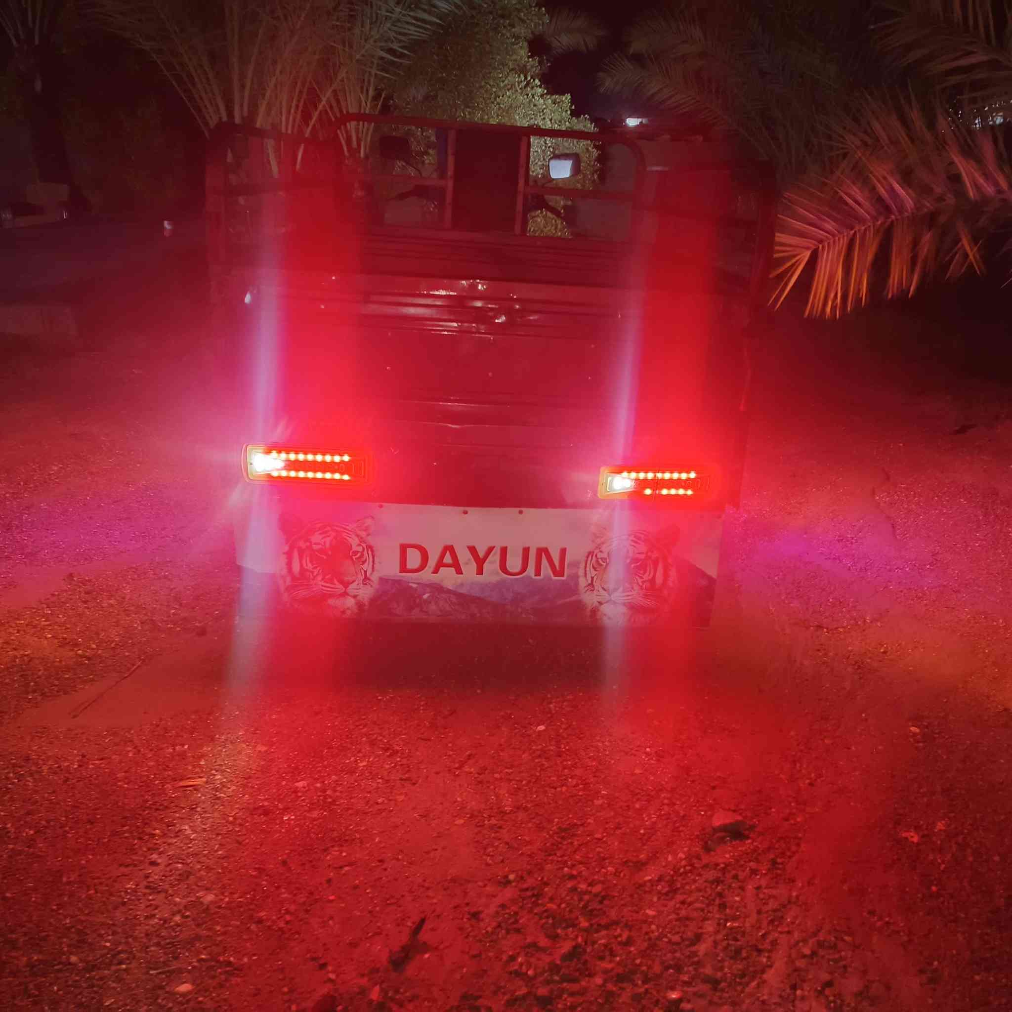 السلام وعليكم
 ستوتة دايوان للبيع 2017 اوراق اصولية خمسة نظافة فول كهربائيات شغالة سلف ديالى حمرين 
السعر 875
***********
