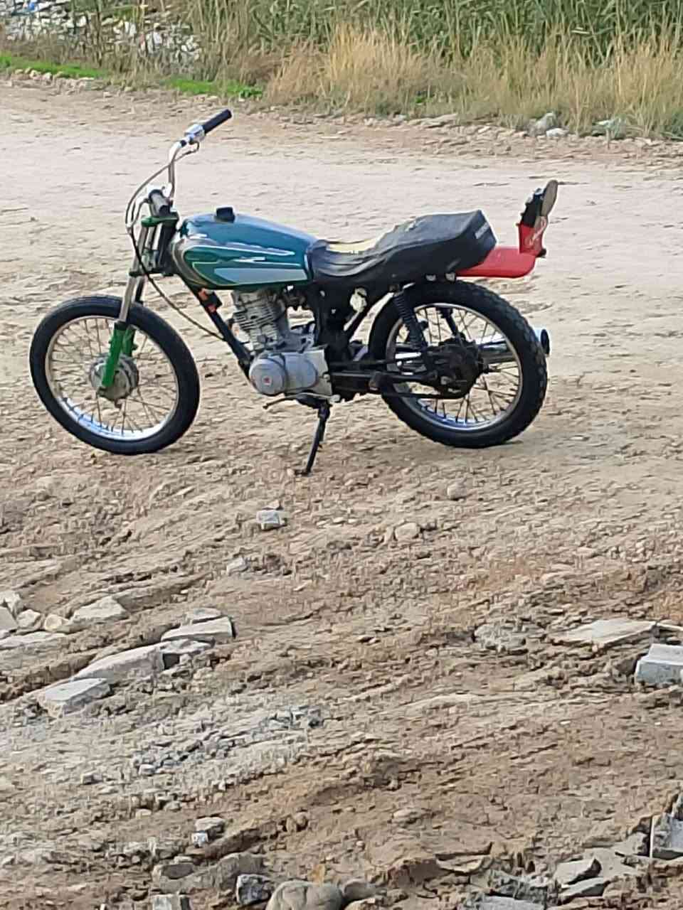 دراجه للبيع ***********
