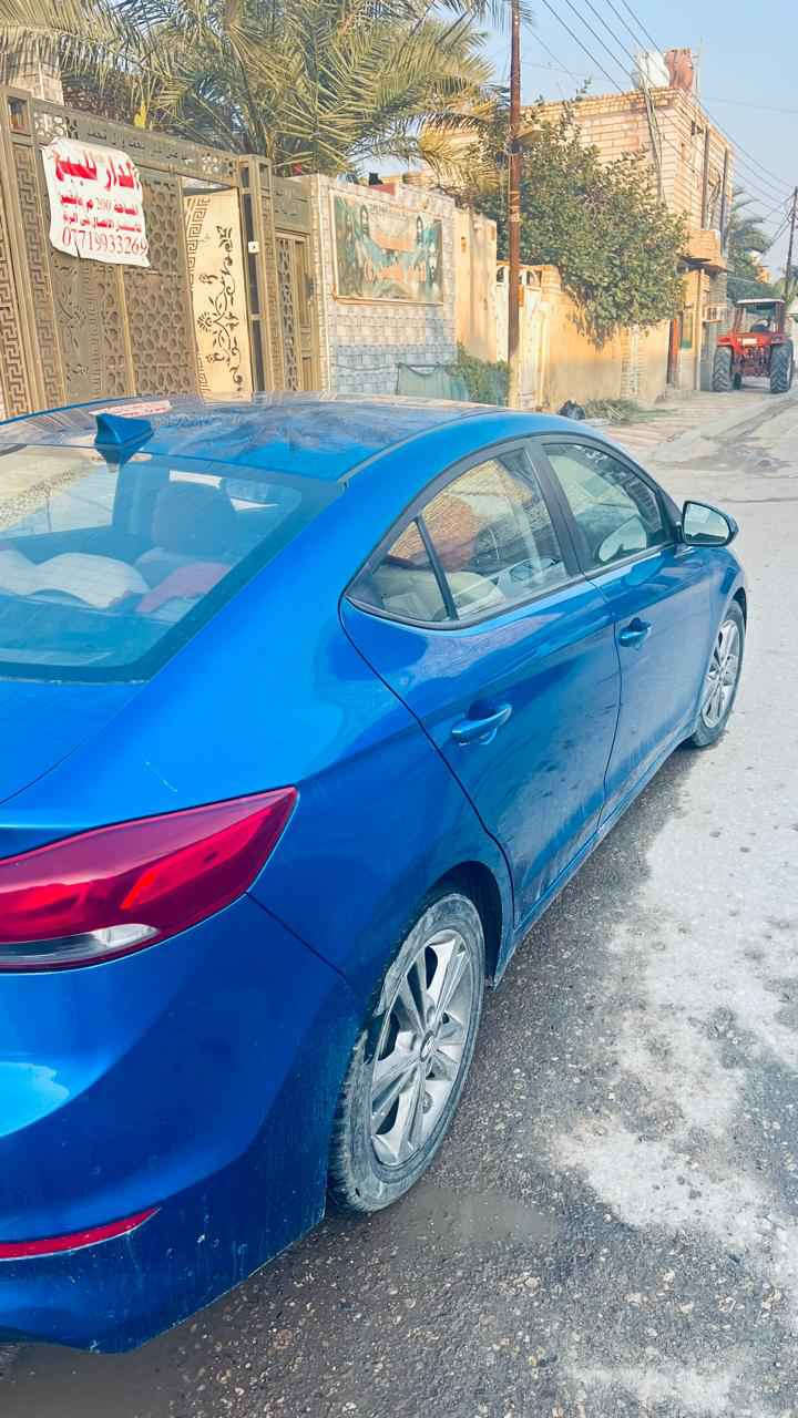 سلام عليكم الانترا موديل 18 ميسان باسمي حادث دعاميه فقط محرك بدايه تبخير السعر 110
*********** Singapore
