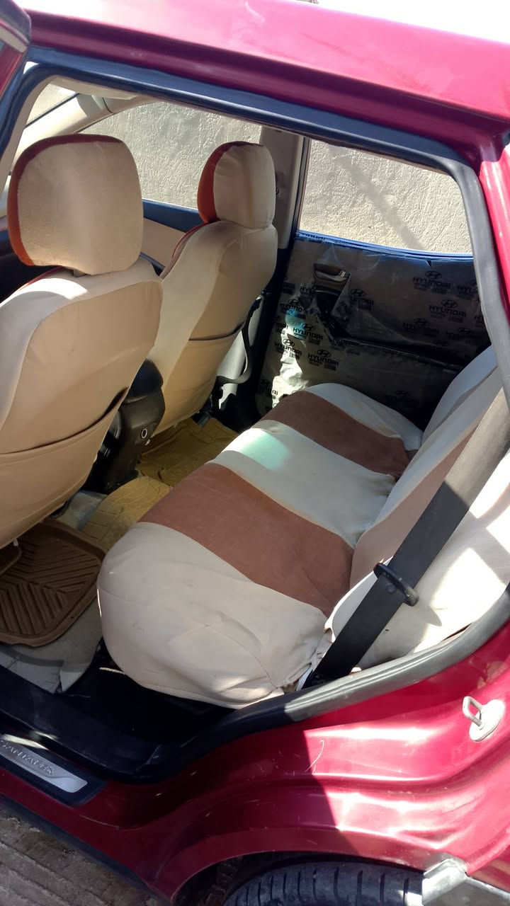 سنتافي وارد امريكي موديل 13
مكينه 2400كير مكفول سنويه جديده

رقم بغداد انكليزي سياره حلوه حادث جاملغ بنيد 

بس مكان بابل شوملي. سعر125وبيه مجال

  رقم الموبايل***********
