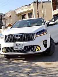 كيا سورنتو خليجي موديل ٢٠١٩   محرك ٦ سلندر   مقاعد ٧ راكب   مقاعد كهرب...