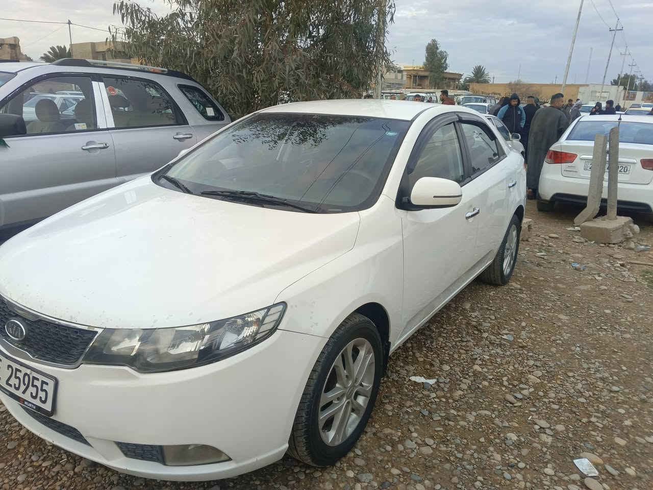 سلام عليكم سيراتو م 12 السونار مرفق مع المنشور رقم اربيل شرط التحويل العنوان ديالى  السعر 100 وبي مجال ***********
