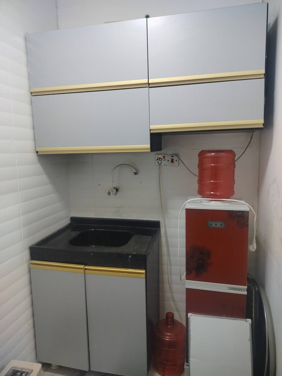 تفصال مفصله المتر 450 المعلق مترين و80 والارضي متر و40 ويا سنك للبيع سعرا 700 بي مجال


**إذا كنت صاحب هذا الإعلان وتريد حذفه لأي سبب، رجاءا أرسل رسالة إلى الدعم الفني**