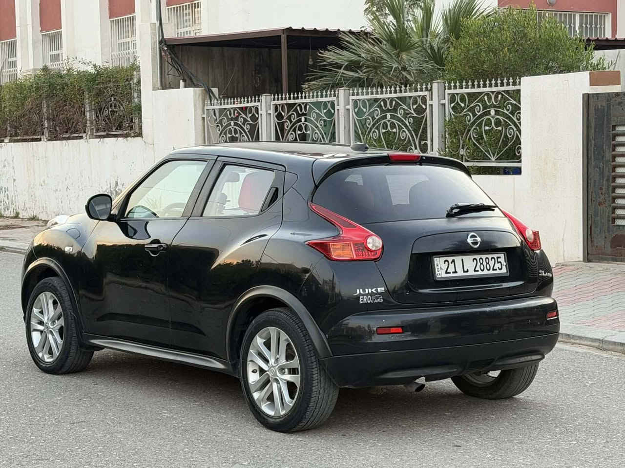 *********** نیسان جوکی مودیل 2011 فول فول مواسەفات گێڕ توماتیک و عادی ڕەقەم و سەنەوی نوێیە پێنج پارچەی سبوغە گێڕ و مەکینە و بڕاوەی بەشەرت سعری 82 وەرەقە و مەجال ***********
