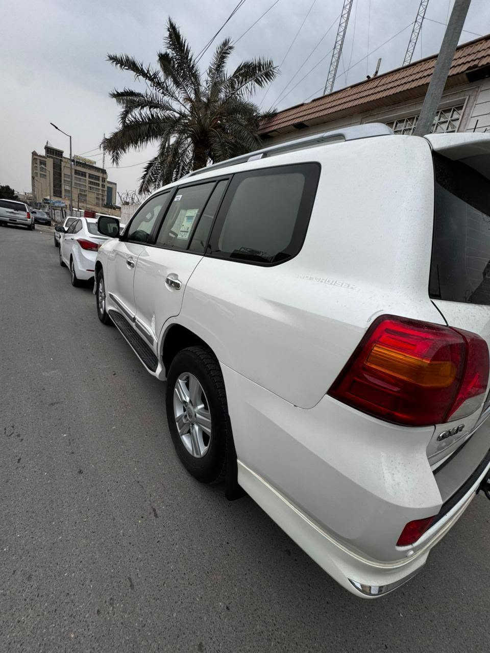للبيع او مراوس لاندكروز GXR فول مواصفات مكفول من صبغ وال تبديل
بيه بارد مقدار شي تحت اليده الباب الخلفي الأيمن باقي مكفول سياره نضيفه جدا وجاهز محرك وكير وتبريد مكفول حداديه تخم تاير
محرك V8 رقم بصره
ماشيه 185 الف
السعر 328 بيه مجال
مكاني بصره ابو الخصيب ***********
