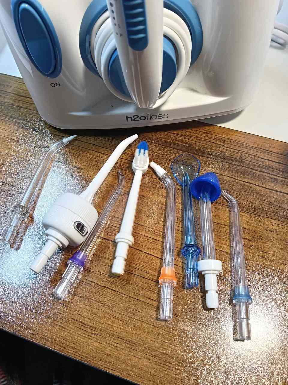 خيط مائي ماركة H2O
حجم كبيرمع حبوب تبييض 
8 نوزلات متعددة الاستخدام حتى للانف 
سعة 800 مل 
السعر 40 الف مع التوصيل


**إذا كنت صاحب هذا الإعلان وتريد حذفه لأي سبب، رجاءا أرسل رسالة إلى الدعم الفني**