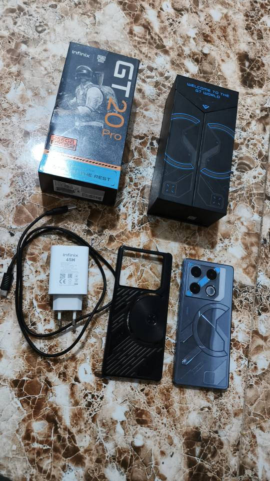 سلام عليكم اخوان جهاز جيتي 20 برو جهاز نضيف ومكفول من كلشي ملحقاته كامله شاحنه وكفر وكارتونه ولزكه حمايه جهاز كامل من كلشي وبوبجي 120 فريم
السعر 270 وبي مجال
مكاني بصره معقل 
رقمي *********** البصرة, العراق
