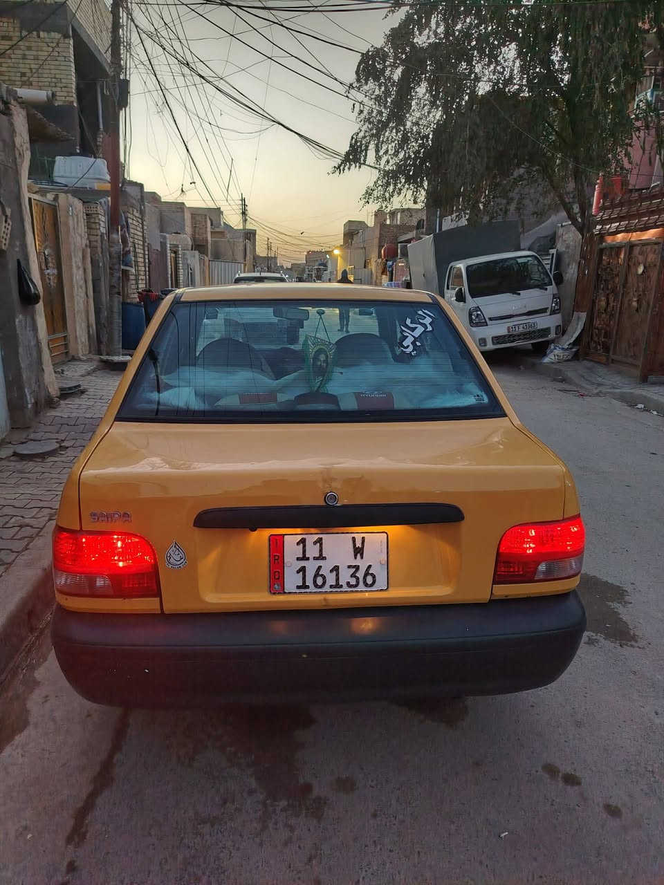 السلام عليكم من رخصة مدير الكروب سايبه موديل   2015 سياره كلش نضيفه مال جناي مكينه وكير زيرو تبريد ثلج تخم تاير جديد باتري والكهربائيات  غرفة جديدة شاشة ريمونت تحكم حتى الصندوق سيارة مابيها خياسات بيها جاملغ مبدل فقط سنوية ٢٧ هزه جديده ارقام انكليزي غرامات مصفرة صار عشر ايام هيئه مصفرة نريد تحويل مباشر عقد مروري
السعر..٣٦ بيها مجال للي يحول 
العنوان.. بغداد نهاية الشعب قرب ساحة سلام قرب السده 
رقم الهاتف..***********
