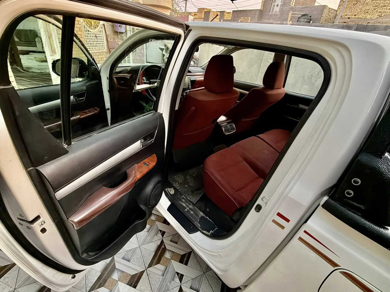 سلام عليكم بيك اب دبل قماره كويتي گير اوتماتيك موديل 2021 رقم اربيل اتريد وكاله اتريد تحويل سنويه نهاية 26 مكفوله من التبديل والصبغ ماشيه 150الف السعر 250 وبيه مجال حگ الجيه الاتصال على الرقم***********مكان ذي قار الشطره
                           ***********
