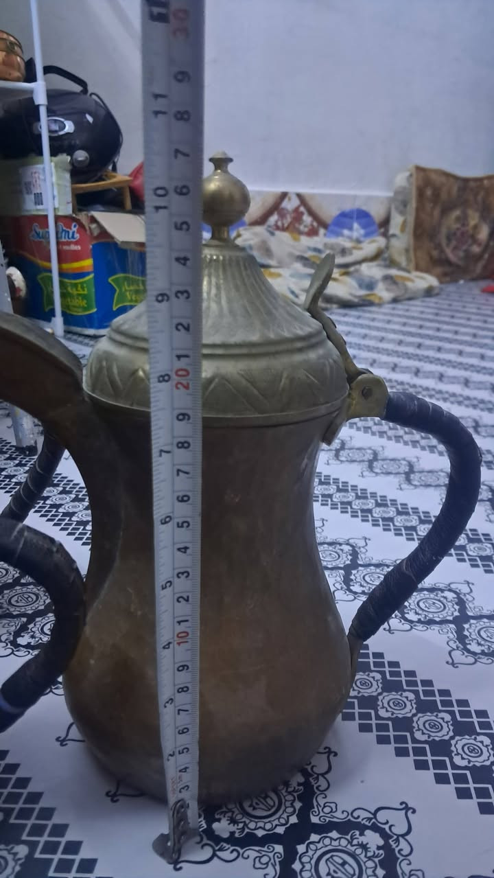 دلال نضافه %100 السعر 250 العنوان بصره توصيل موجود ***********
