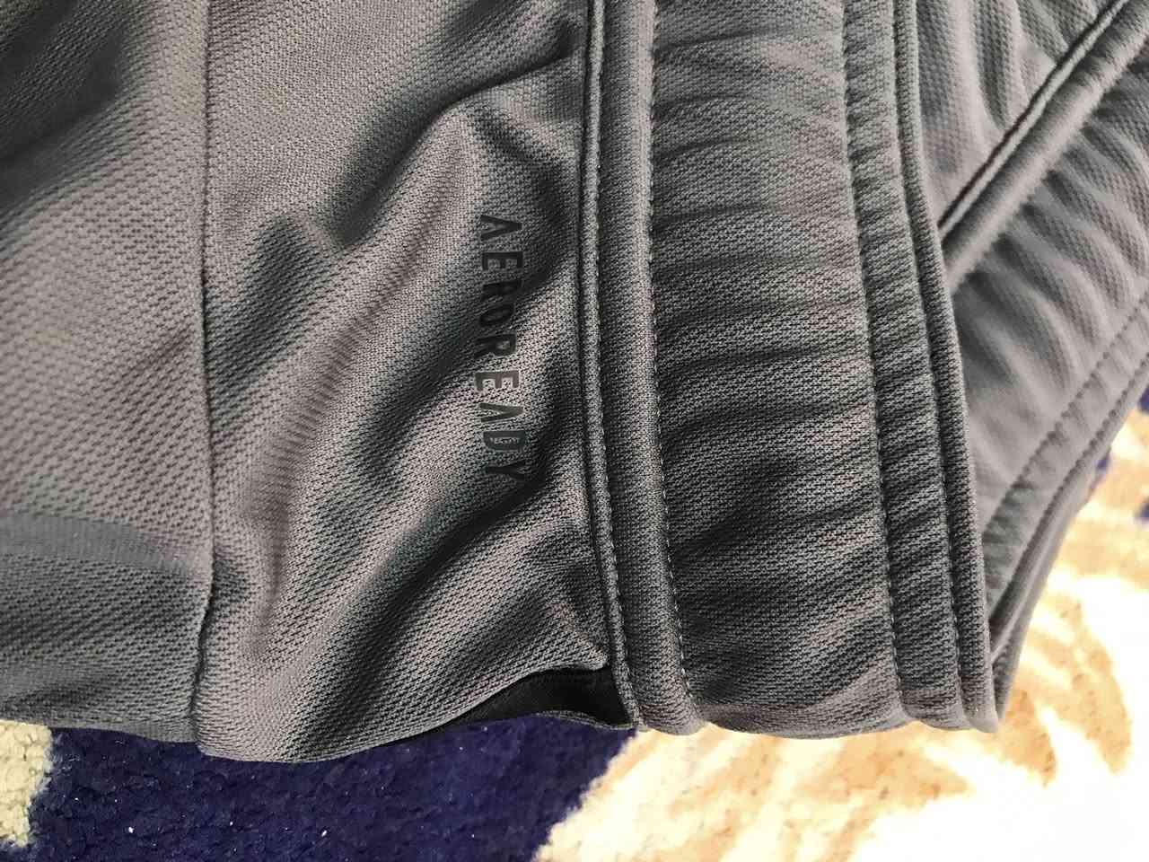 شورت اداديس اصلي حديث يلبس مديم


**إذا كنت صاحب هذا الإعلان وتريد حذفه لأي سبب، رجاءا أرسل رسالة إلى الدعم الفني**