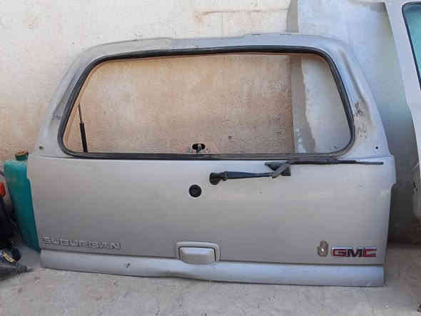 داير ٤ بيبان وجنطه وبنيد مال الفينيه هنه والبطاين وجاملغات بدون ضربه *********** مكان ذي قار الغراف
