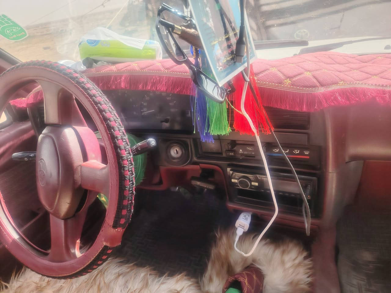 السلام عليكم
سيارة للبيع 

موديل 95  سنويه جديده سيارة بأسمي تحويل مباشر 

رقم مثنى محرك كروسيدة شاصي مكفول كشره نظيفه 

شراي يتصل (***********)
