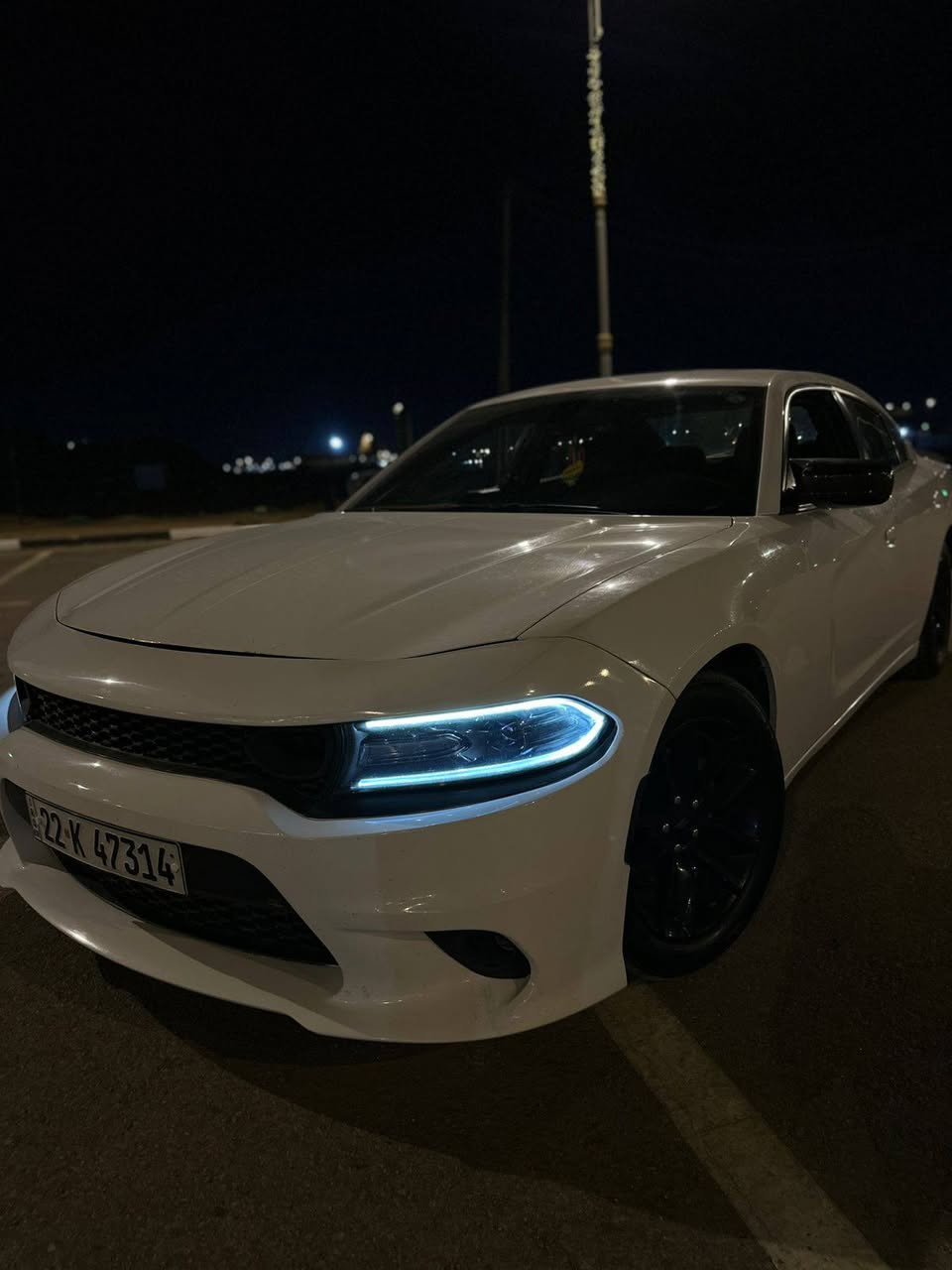 السلام عليكم جارجر ٢٠١٧ وارد كندي سياره فول موصفات فئه رالي كير ومكينه وحداديه مكفولات وتبريده ثلج سياره نضيفه وجديده  سياره مكانه كربلاء ‏‪‏‪***********‬‏ شراي يتصل سعر 205 وبيه مجال قليل فئه رالي بيه هواي مواصفات جناي يعرف بيهن ماشيه 128ميل سياره تو ويل سونار موجود بالمنشور
