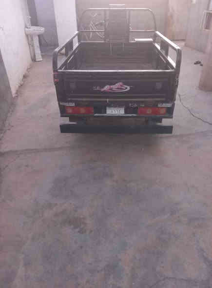 السلام عليكم ستوته للبيع موديل 16 عنوانها منطقه العرابضه منصوريه الجبل هذا رقمي*********** سعرها 900 وبيها مجال شيء قليل
