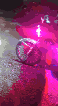 دراجه 5 قير 2024 مراوسه او بيع حسب القناعه السعر 675 وشويه بمجال اللي الطيبين اللي يحب يتواصل على الواتساب او طب خاص ***********
