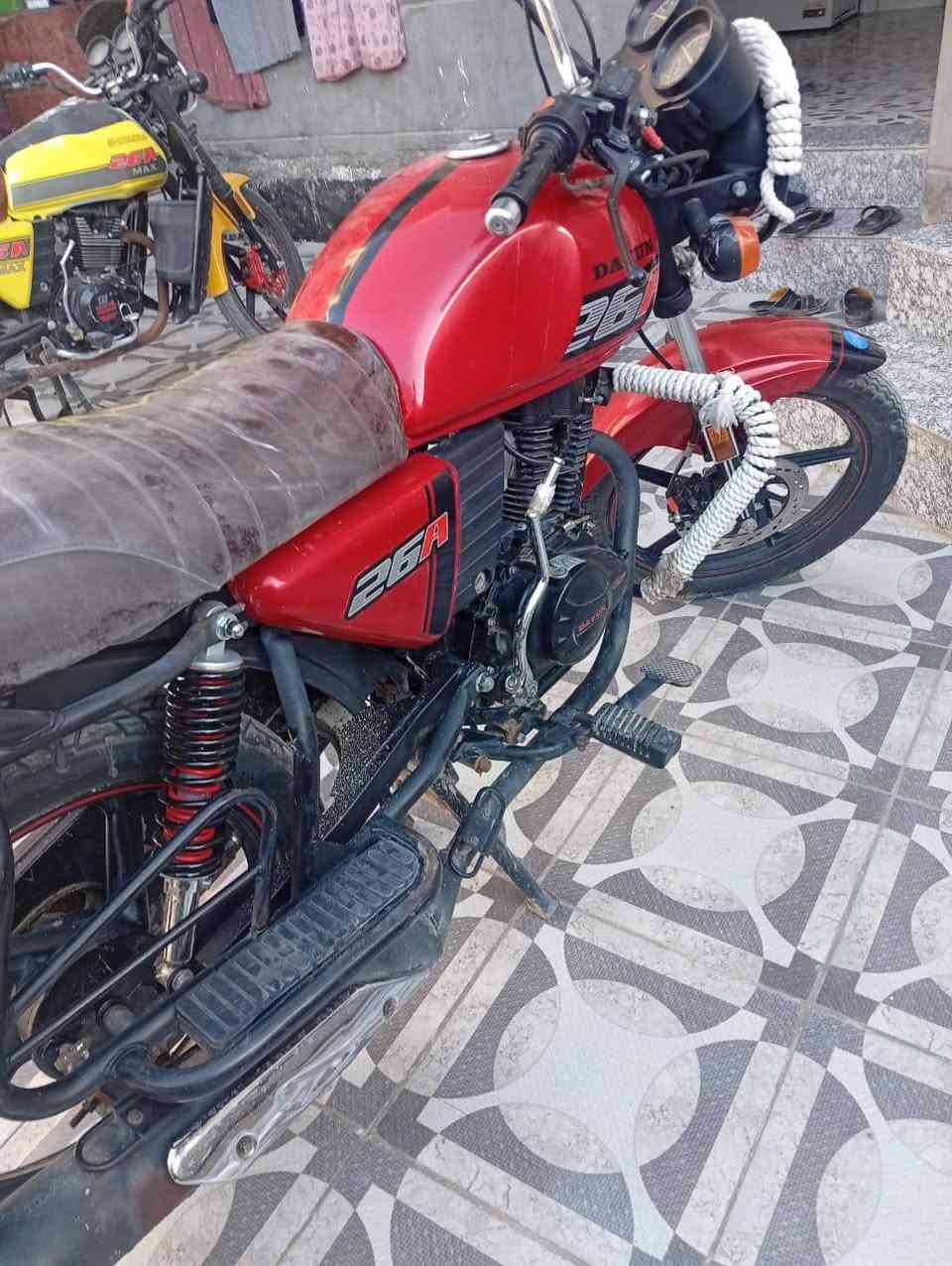 سلام عليكم دايون 23 للبيع دراجه مكفوله كفاله عامه الله شاهد من بيت للشغل بس اوراق سكنر دراجه ماذب عليه ربع دينار السعر 1300 وبيه مجال *********** واتساب موجود 24 ساعه بأي وقت اتصل وبيك خير وتددل
